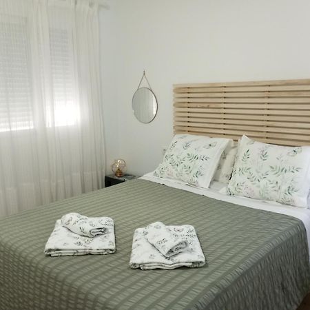 אספרטינס Apartamento Turistico Damajuana Parking Free מראה חיצוני תמונה