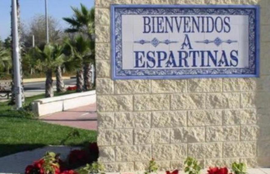 אספרטינס Apartamento Turistico Damajuana Parking Free מראה חיצוני תמונה