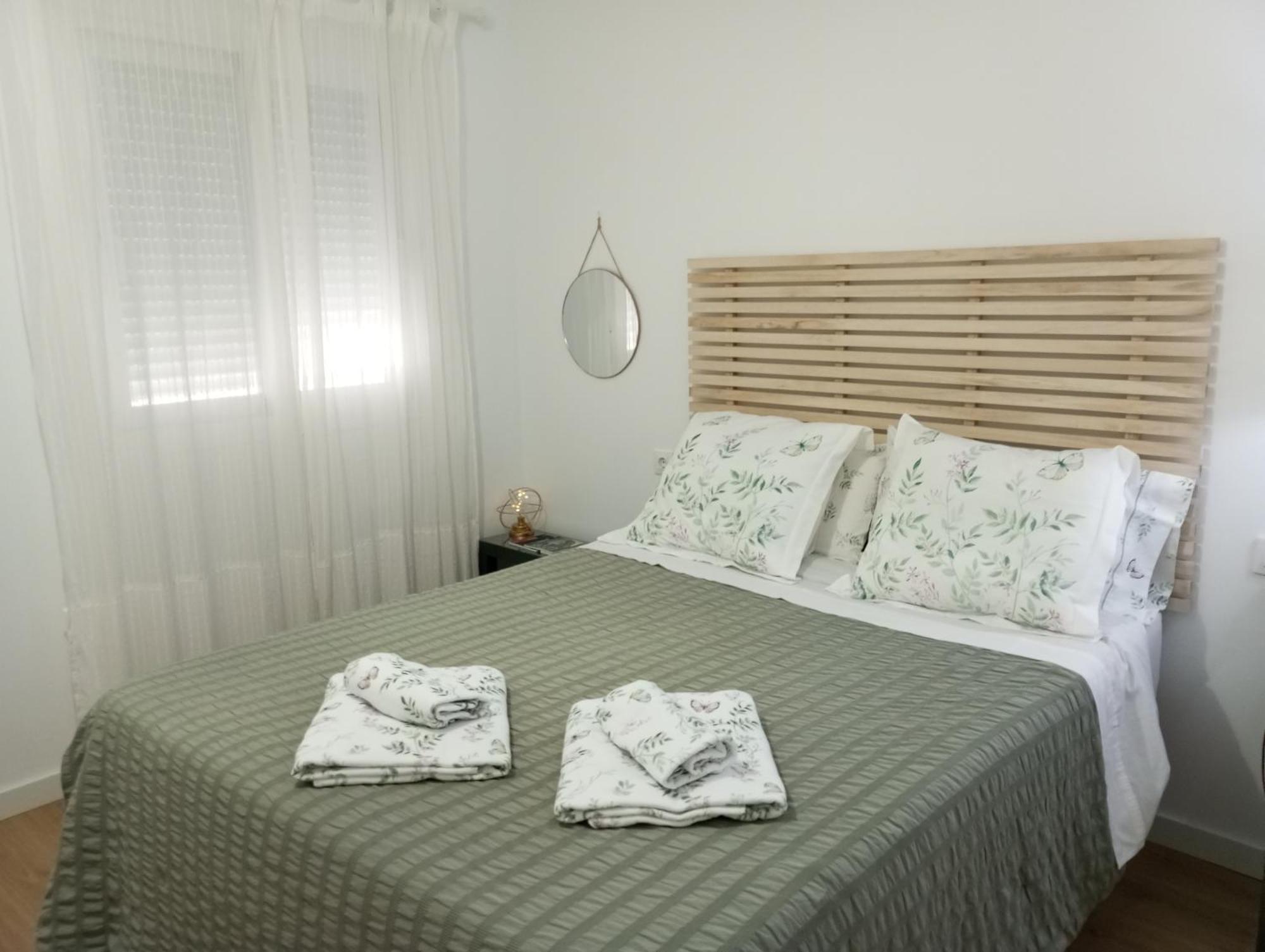 אספרטינס Apartamento Turistico Damajuana Parking Free מראה חיצוני תמונה