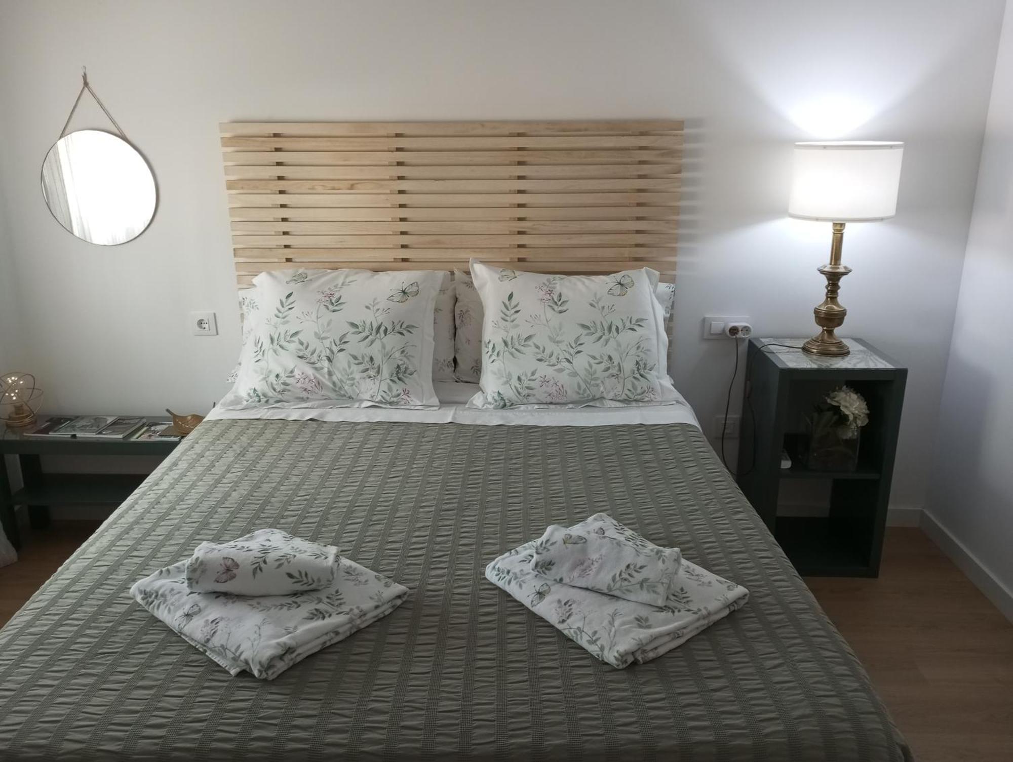 אספרטינס Apartamento Turistico Damajuana Parking Free מראה חיצוני תמונה