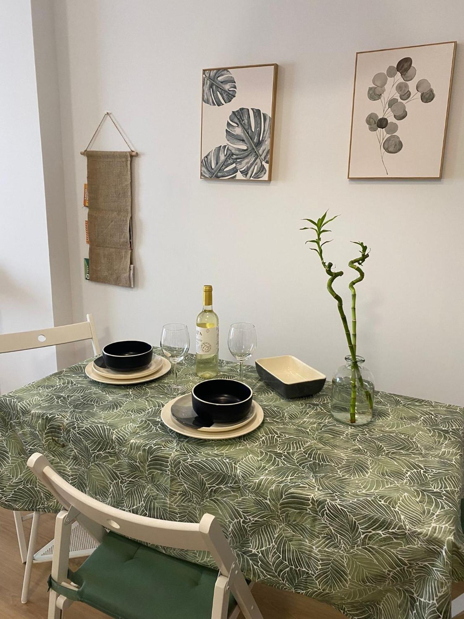 אספרטינס Apartamento Turistico Damajuana Parking Free מראה חיצוני תמונה
