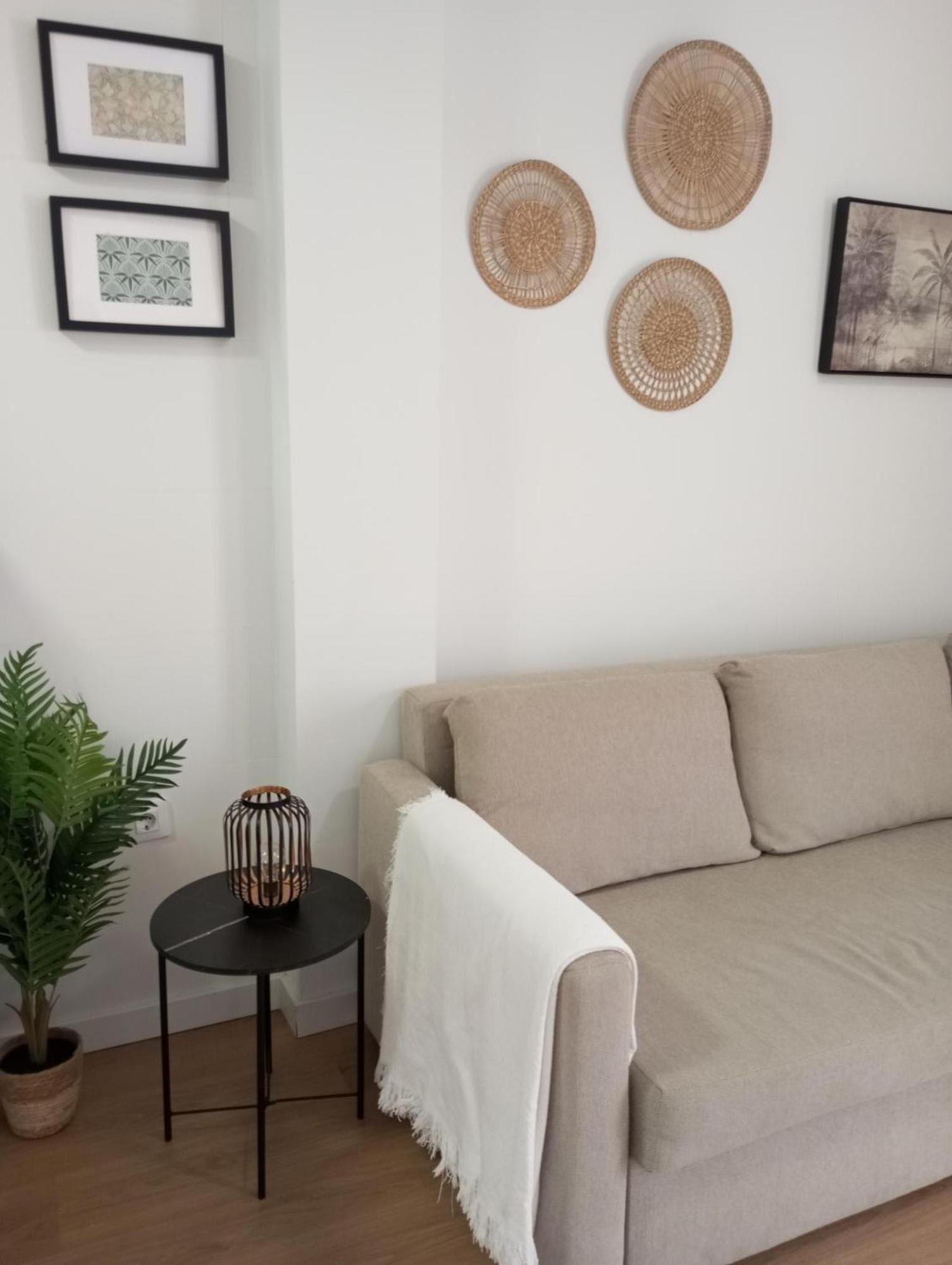 אספרטינס Apartamento Turistico Damajuana Parking Free מראה חיצוני תמונה