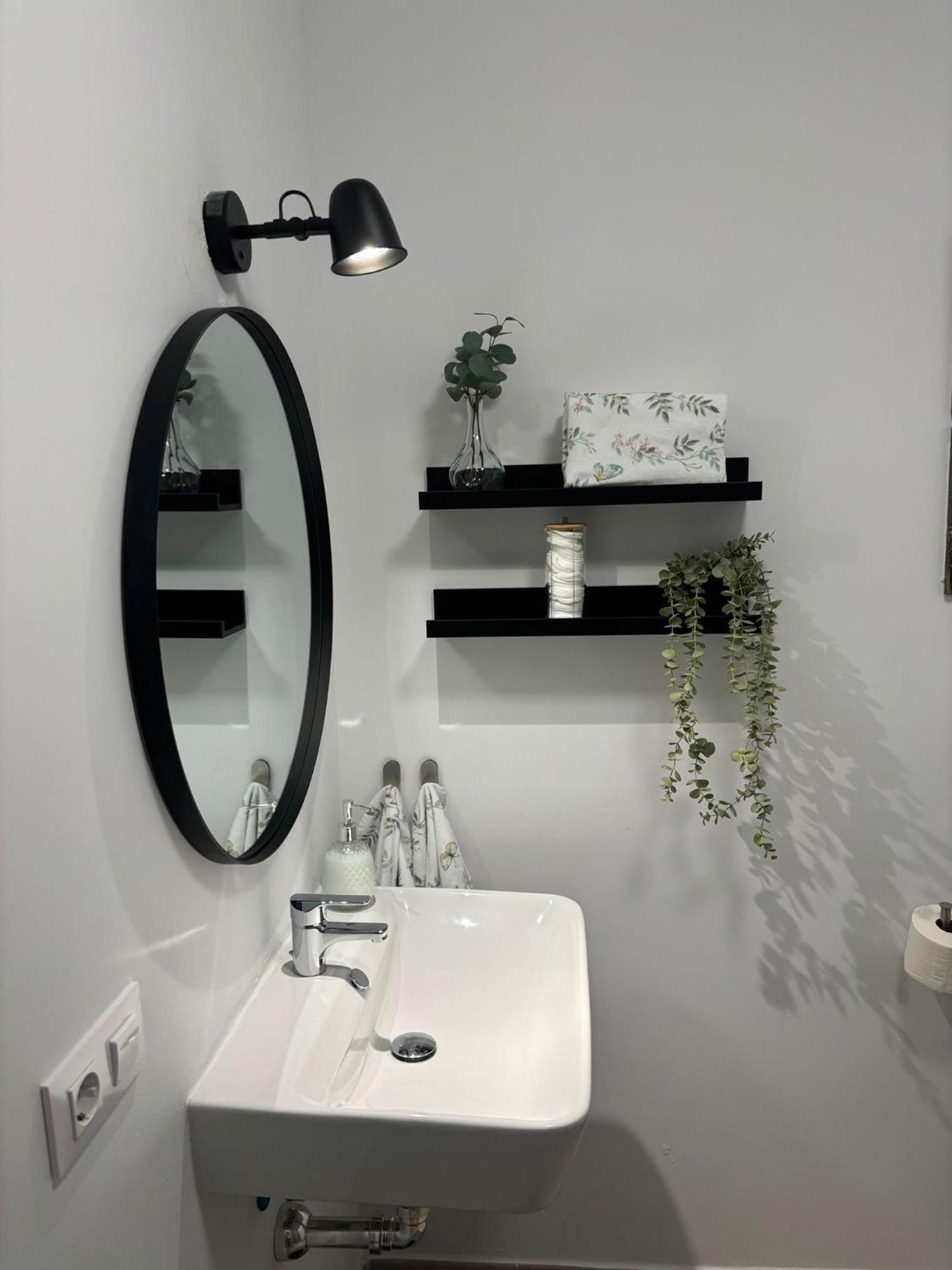 אספרטינס Apartamento Turistico Damajuana Parking Free מראה חיצוני תמונה