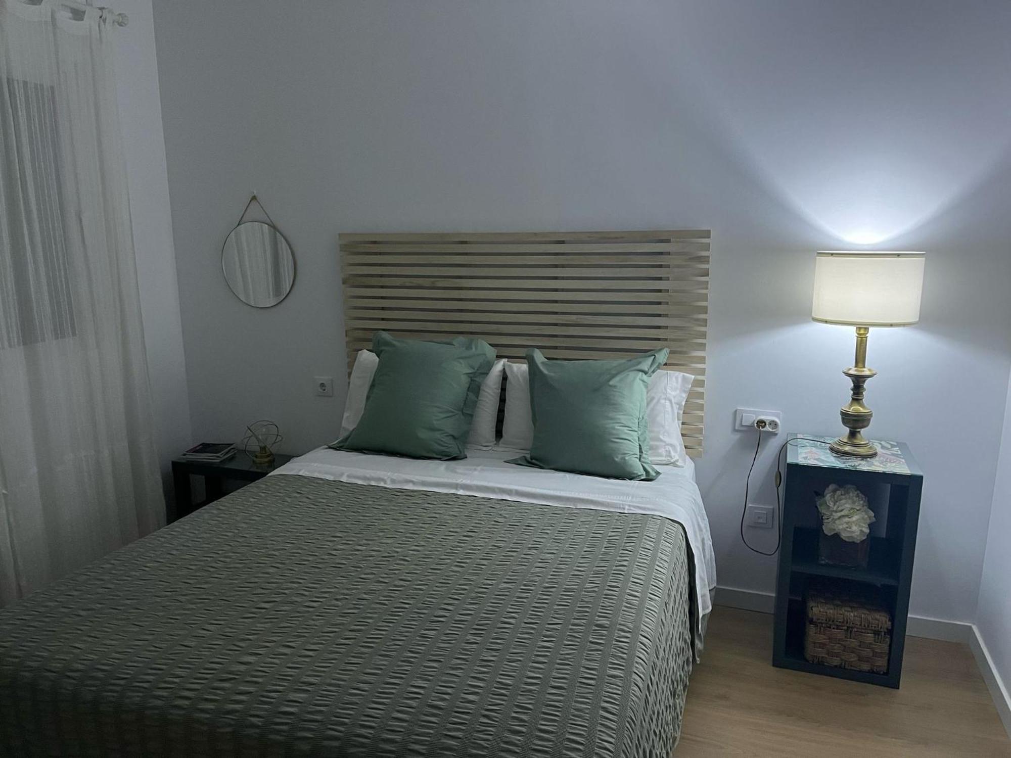 אספרטינס Apartamento Turistico Damajuana Parking Free מראה חיצוני תמונה